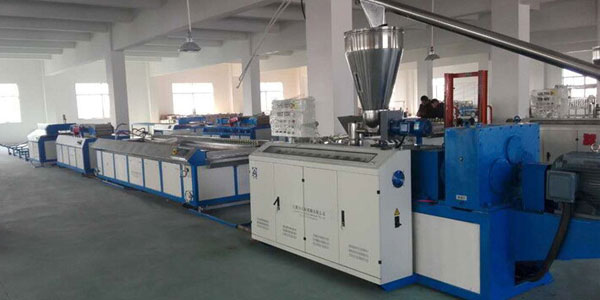 pvc家具板生產線